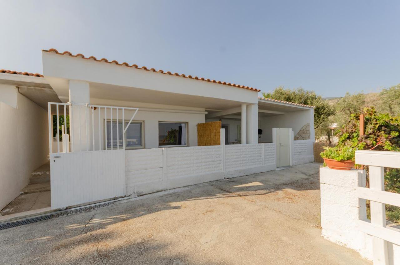 Casa Miramare Villa Mattinata Eksteriør billede